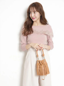 Apuweiser-riche(アプワイザーリッシェ) 刺繍アシメニット