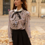 レトロフラワーフリルブラウス グレー　Emiria Wiz