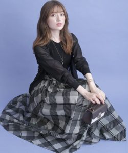 アプワイザー　リッシェ  フロッキーチェックフレアスカート